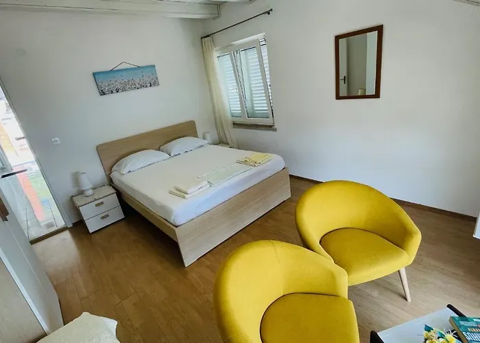 아파트 Danijela 룸바르다