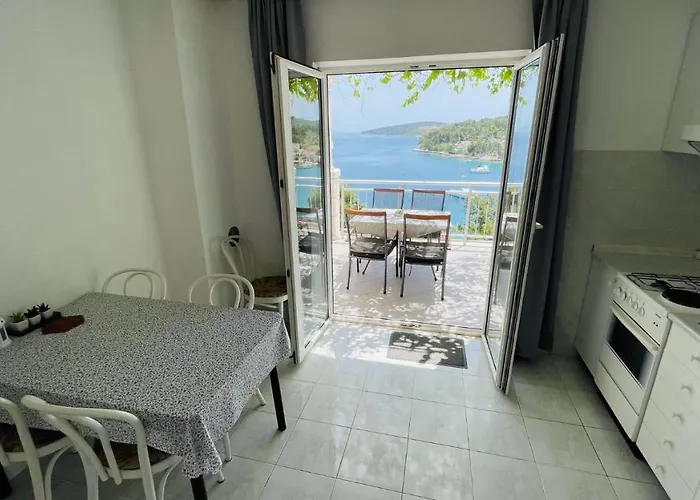 Danijela לומבארדה