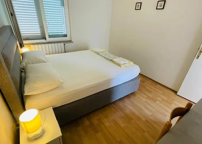 Danijela * 룸바르다